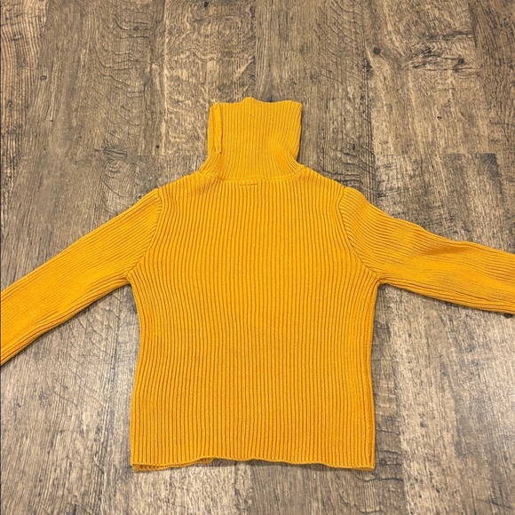 Disney x Forever 21 Women's Yellow Turtleneck Sweater with Mickey Design (S) - Picture 5 of 9